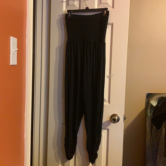 Women’s Strapless Jumpsuit - Picture 1 of 6